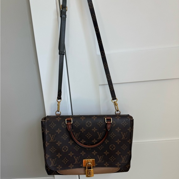 Louis Vuitton Marignan handbag - Picture 5 of 8